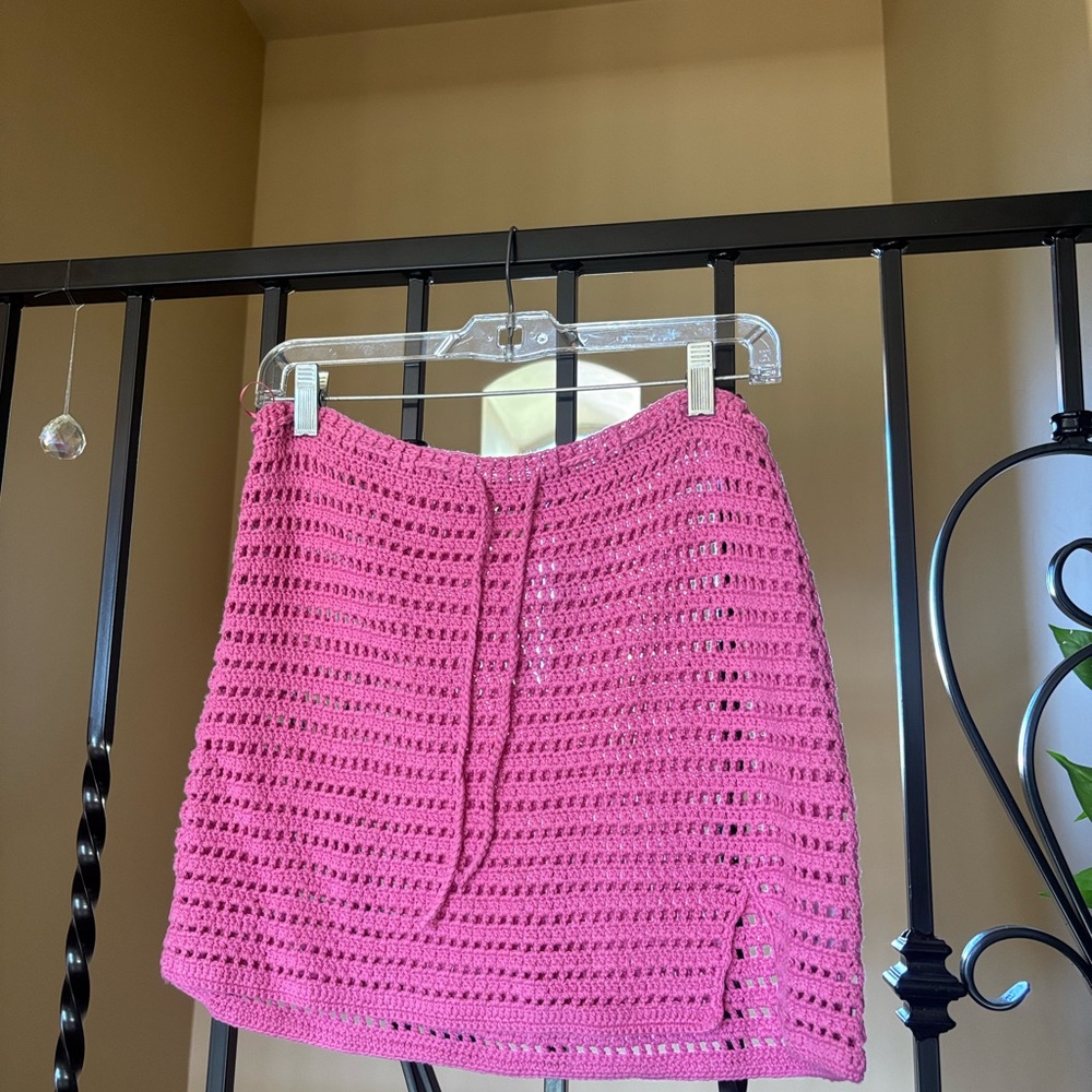 La Hearts Pink Mini Pencil Skirt with Cut Out Slit